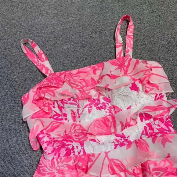 lilly pulitzer Olive Ruffle Lace top pink - Picture 3 of 7